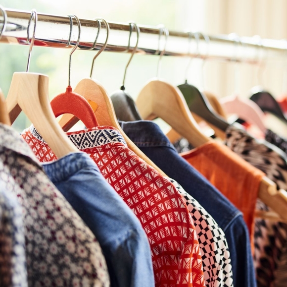 Meet your Posher, Awesome Deals [AMReagan04] - Picture 1 of 1